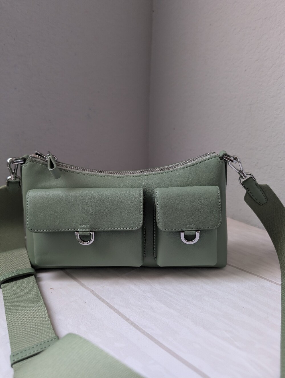 NWT Kate Spade KN666 Cargo Leather Crossbody Bag in Balsam Green